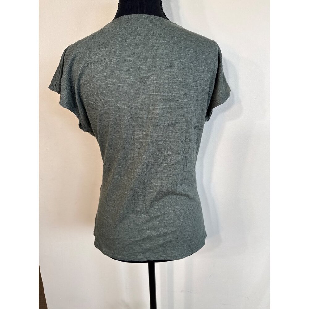 Max Studio Womens Ruched V-Neck Top green Textured Short Sleeve Adjustable Tie W - Picture 2 of 9